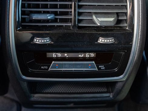 Used 2019 BMW X5 xDrive50i w/ M Sport Package AWD/4WD image 9