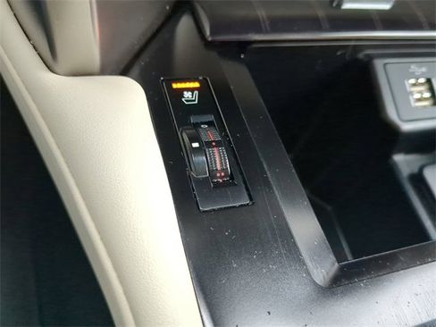 Used 2021 Lexus GX 460 Premium image 23