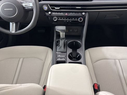 New 2025 Hyundai Sonata SE image 22