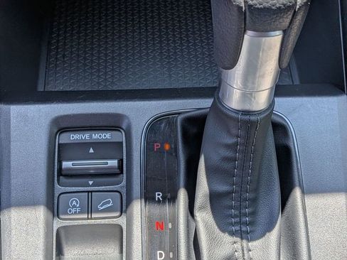 Used 2025 Honda CR-V LX image 17