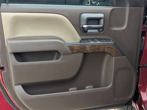 Used 2017 Chevrolet Silverado 1500 LT w/ Texas Edition image 12