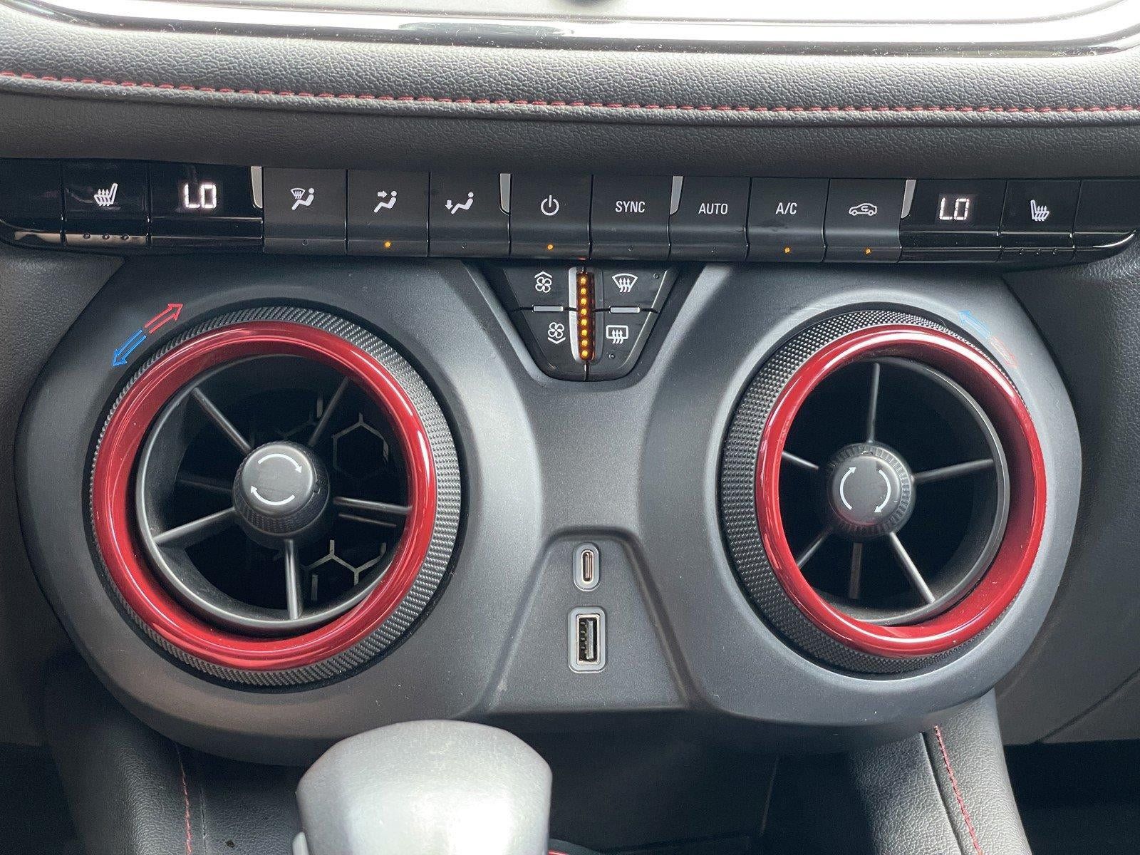 Used 2020 Chevrolet Blazer RS FWD image 27
