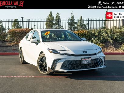 Used 2025 Toyota Camry SE w/ Multimedia Upgrade Package
