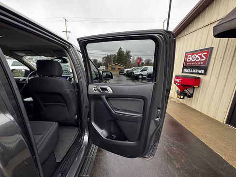 Used 2019 Ford Ranger XLT w/ Equipment Group 302A Luxury AWD/4WD image 33