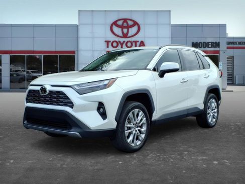 Used 2022 Toyota RAV4 Limited w/ Limited Grade Weather Package FWD image 1