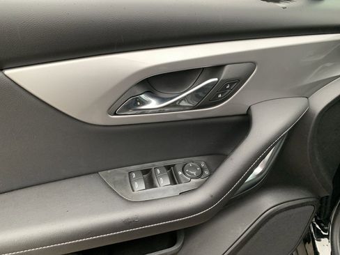 Certified 2025 Chevrolet Blazer LT image 11