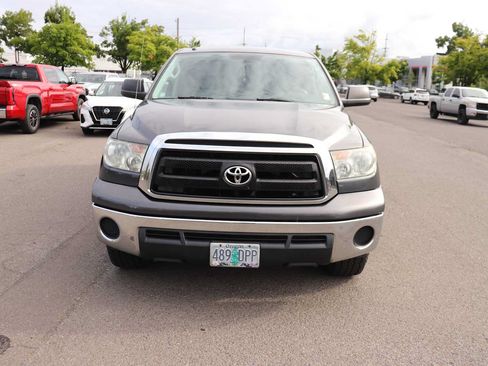 Used 2011 Toyota Tundra 2WD Double Cab w/ Tow Pkg image 2