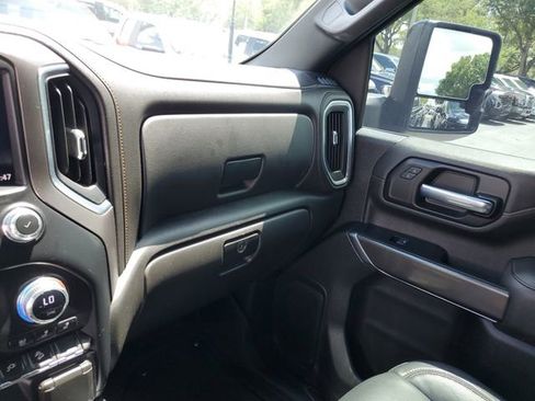 Used 2022 GMC Sierra 2500 AT4 AWD/4WD image 27