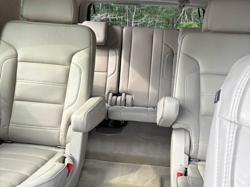 Used 2016 GMC Yukon Denali w/ Open Road Package AWD/4WD image 16