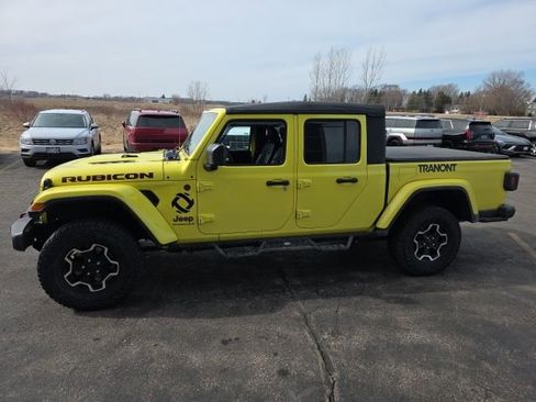 Used 2023 Jeep Gladiator Rubicon w/ Cold Weather Group image 8