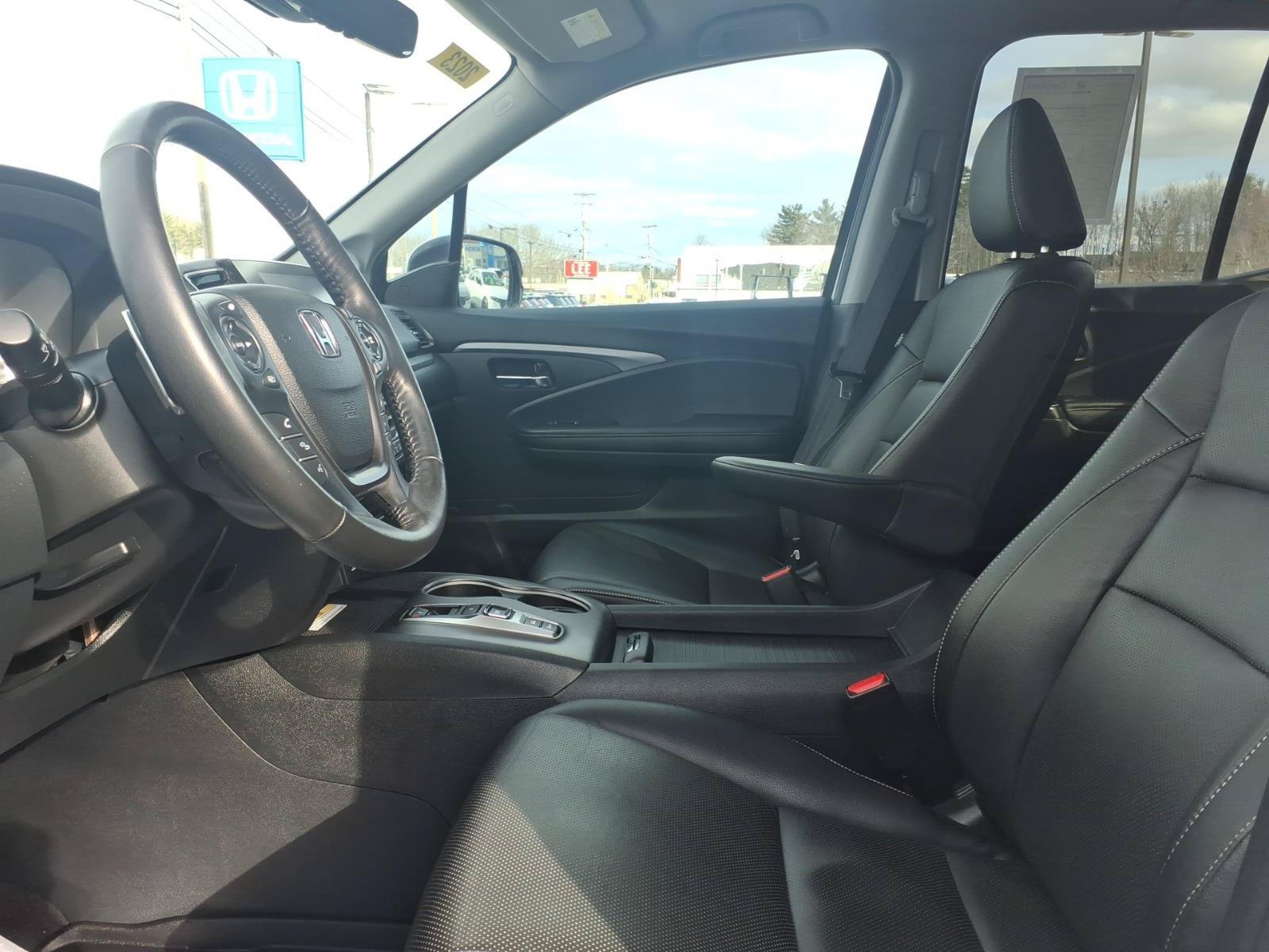 Used 2023 Honda Ridgeline RTL-E image 6