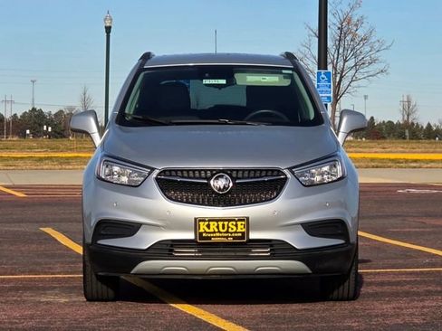 Used 2021 Buick Encore Preferred w/ Safety Package II image 34