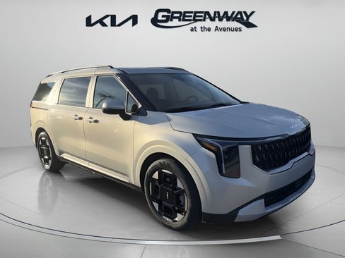 New 2026 Kia Carnival EX FWD image 1