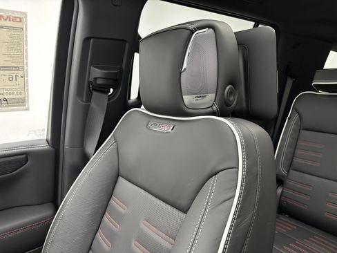 New 2026 GMC Yukon AT4 Ultimate AWD/4WD image 52