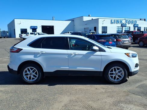 Certified 2024 Ford Edge SEL AWD/4WD image 7