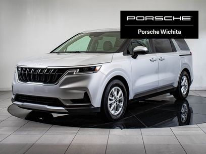 Used 2023 Kia Carnival LX