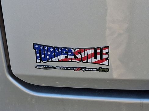 Used 2024 Jeep Wagoneer Series III image 17