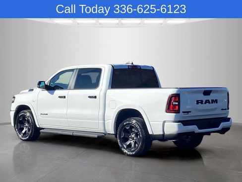 New 2026 RAM 1500 Big Horn AWD/4WD image 3
