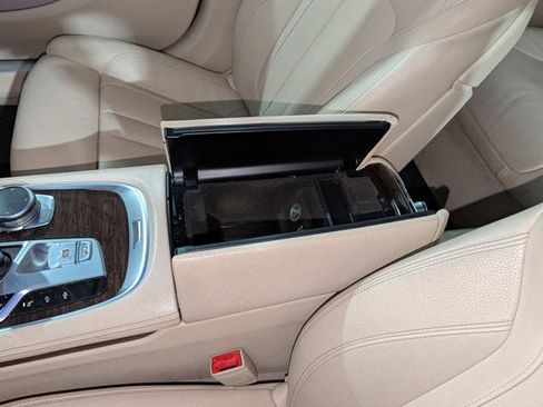 Used 2020 BMW 740i w/ Cold Weather Package image 31