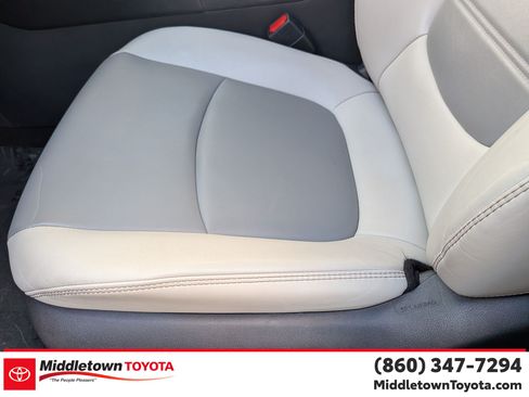 Certified 2023 Toyota RAV4 XLE Premium AWD/4WD image 15