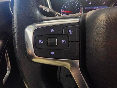 Used 2025 Chevrolet Blazer LT AWD/4WD image 14