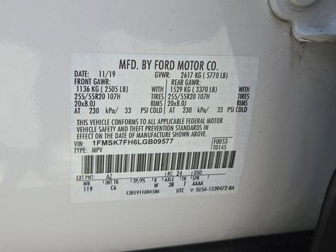 Used 2020 Ford Explorer Limited RWD image 12