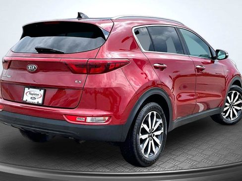 Used 2017 Kia Sportage EX w/ EX Premium Package AWD/4WD image 2