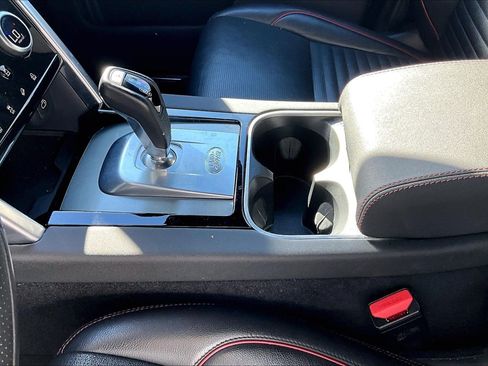 Used 2022 Land Rover Discovery Sport S R-Dynamic image 17