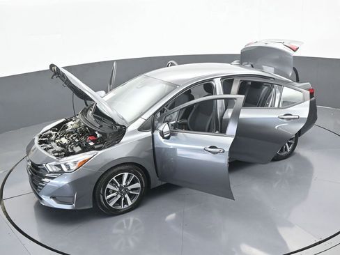 Used 2023 Nissan Versa SV image 62