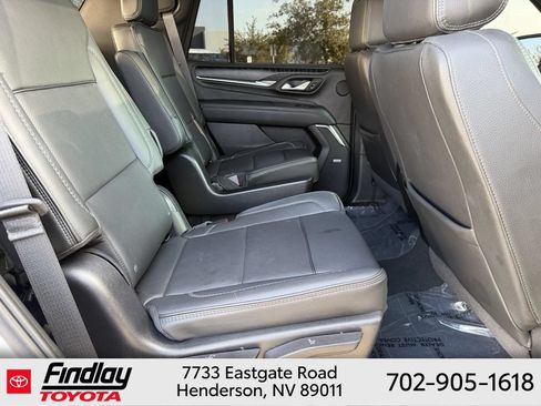 Used 2023 GMC Yukon Denali AWD/4WD image 14