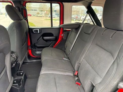 Used 2020 Jeep Wrangler Unlimited Sport S AWD/4WD image 16