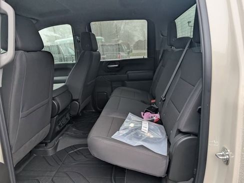 New 2026 Chevrolet Silverado 1500 Custom Trail Boss w/ LPO, Dark Essentials Package image 10