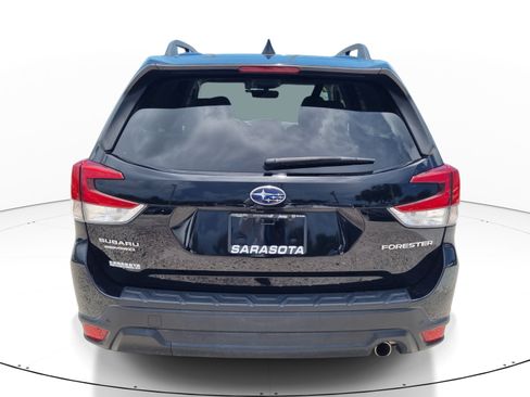 Used 2020 Subaru Forester Limited w/ Popular Package #3 AWD/4WD image 5