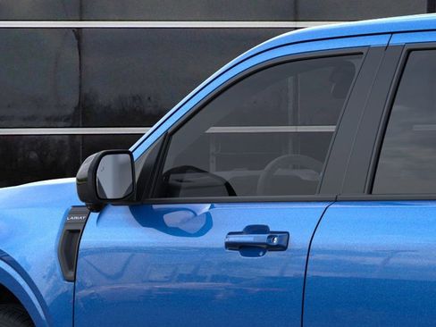 New 2025 Ford Maverick Lariat image 21