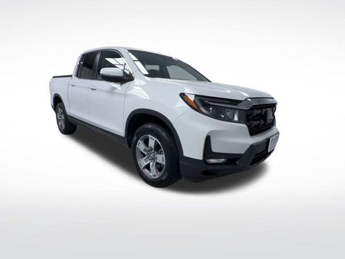Used 2025 Honda Ridgeline RTL image 2