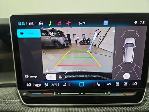 New 2026 Volkswagen Tiguan S AWD/4WD image 19