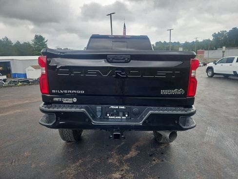 Used 2024 Chevrolet Silverado 2500 High Country AWD/4WD image 4