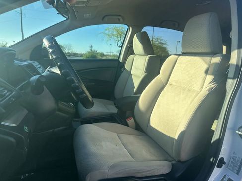 Used 2016 Honda CR-V SE image 8