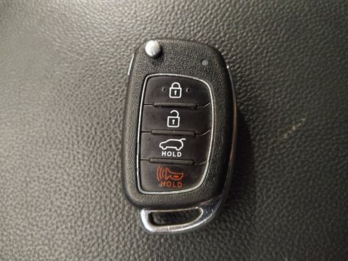 Used 2018 Hyundai Tucson SEL w/ Cargo Package FWD image 32