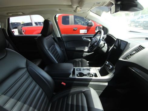 Used 2024 Ford Edge SEL w/ Convenience Package AWD/4WD image 17