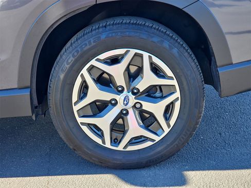 Certified 2023 Subaru Forester Premium image 10