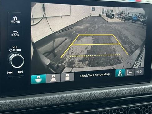 Used 2022 Honda Civic Touring image 16