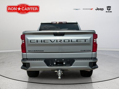 Used 2026 Chevrolet Silverado 1500 Custom w/ LPO, Dark Essentials Package AWD/4WD image 5