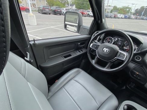 Used 2025 RAM 2500 Tradesman image 26