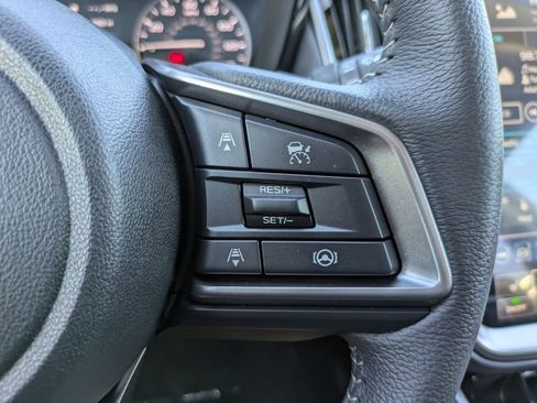 Used 2025 Subaru Outback Premium image 21