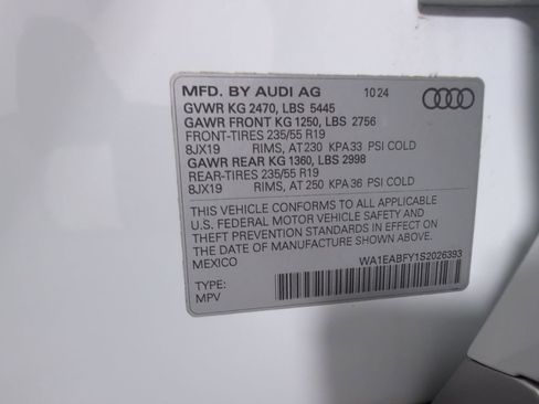 Certified 2025 Audi Q5 2.0T Premium Plus w/ Premium Plus Package image 40