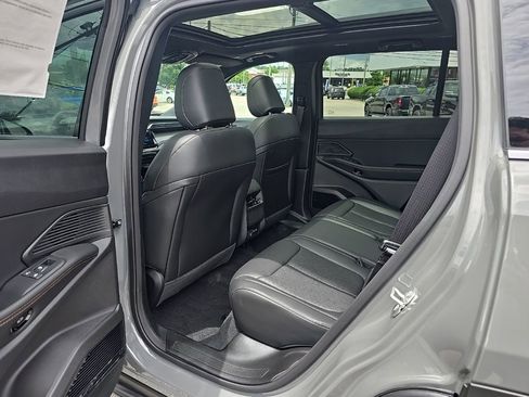 New 2026 Jeep Cherokee Overland AWD/4WD image 21