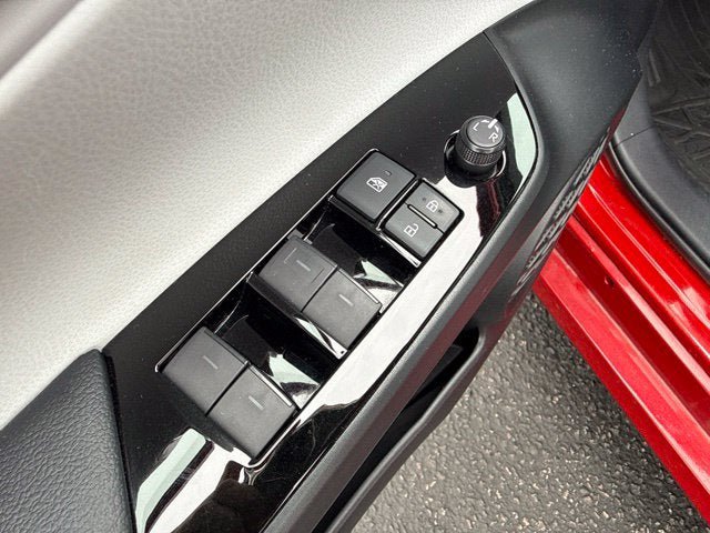 Certified 2020 Toyota Prius Limited w/ Premium Convenience Package FWD image 20