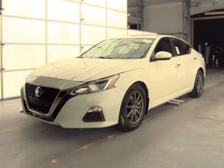 Used 2020 Nissan Altima 2.5 S FWD video 1