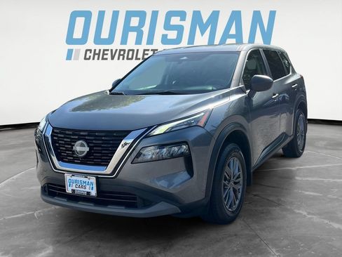 Used 2023 Nissan Rogue S AWD/4WD image 2